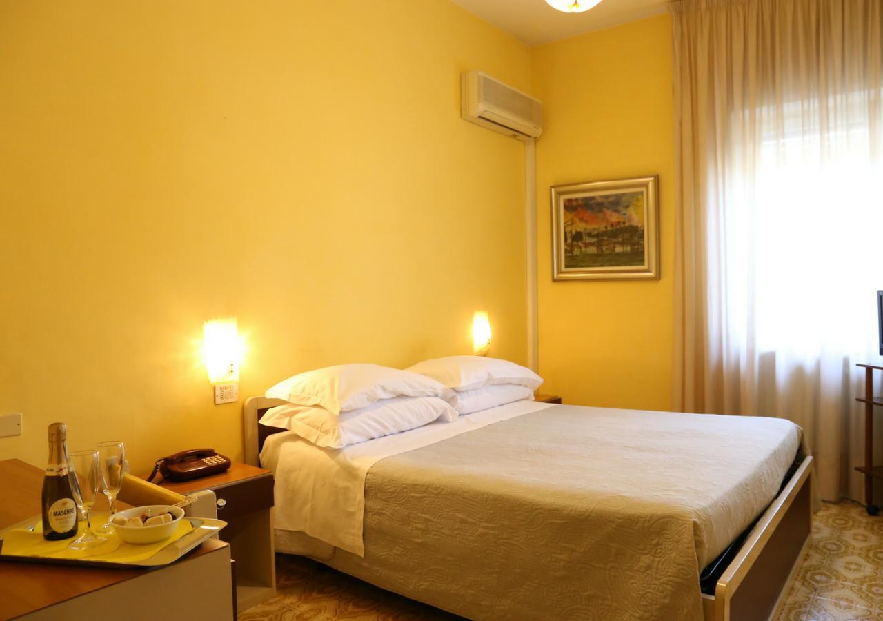 Hotel Sole Nocera Inferiore Esterno foto