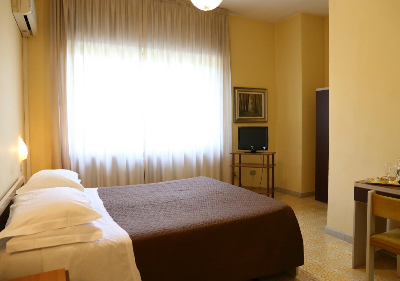 Hotel Sole Nocera Inferiore Esterno foto