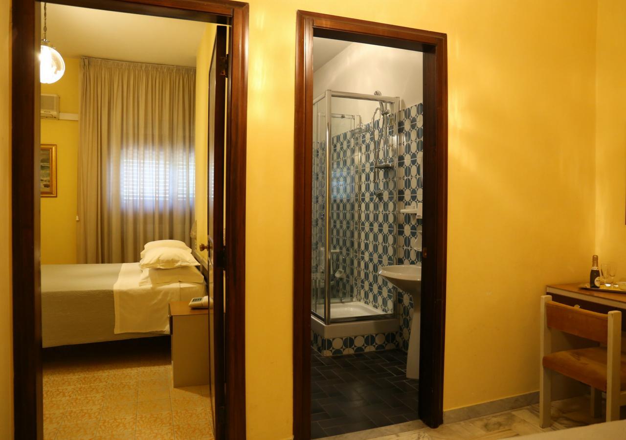 Hotel Sole Nocera Inferiore Esterno foto