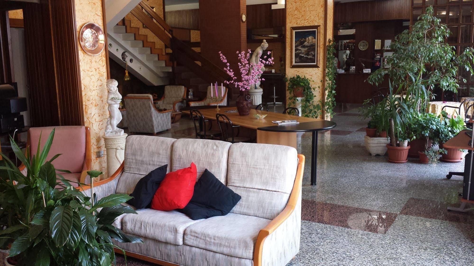 Hotel Sole Nocera Inferiore Esterno foto