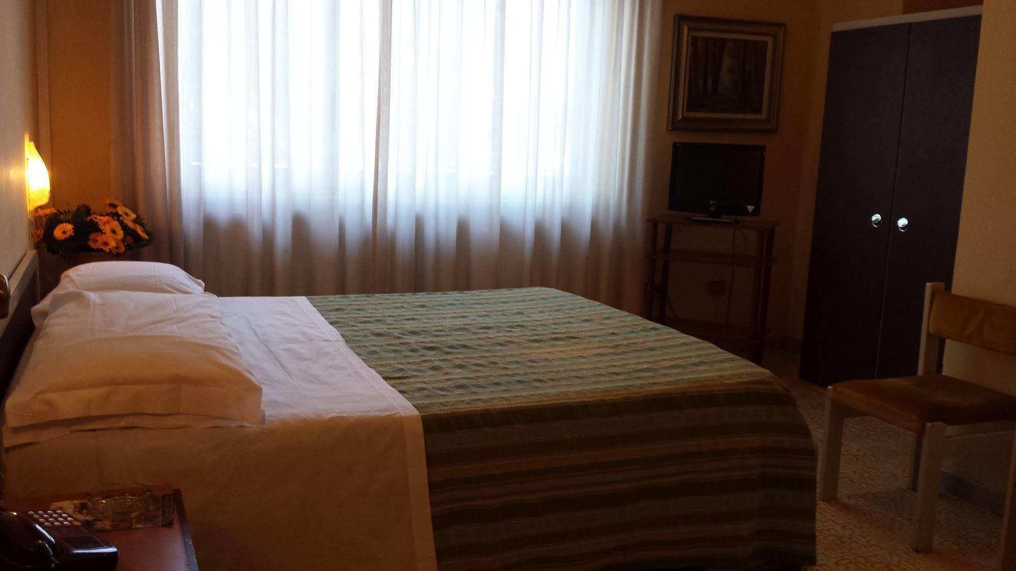Hotel Sole Nocera Inferiore Esterno foto