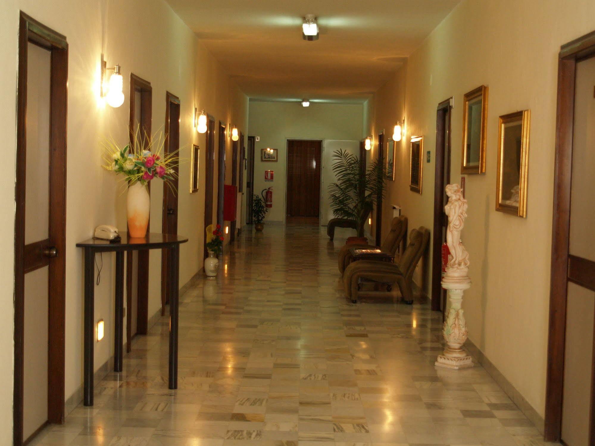 Hotel Sole Nocera Inferiore Esterno foto